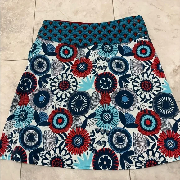 Apsara Women’s Reversible Wrap Skirt one size - Picture 4 of 6